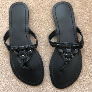 NWOT Sandals